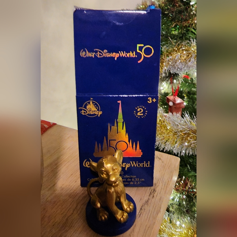 New Open Box Walt Disney World Fab 50 Series 2 Figure Simba The Lion King